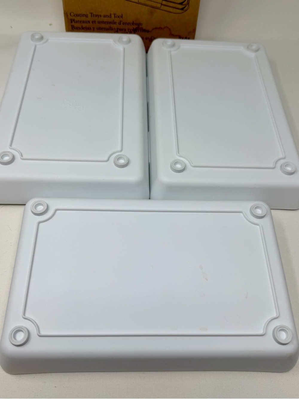 NEW PAMPERED CHEF COATING TRAYS - Picture 4 of 10